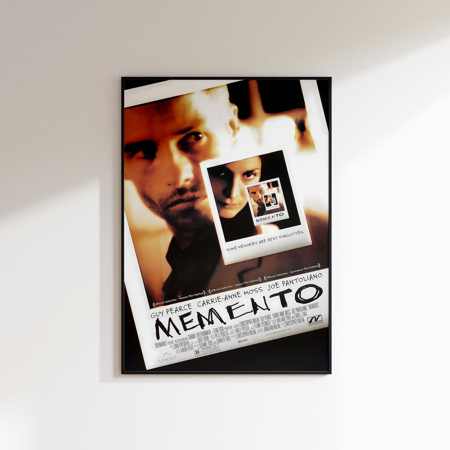 Memento - Movie Poster