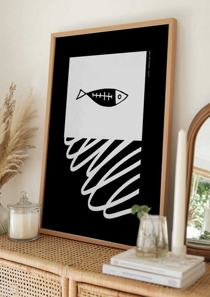 Minimal Fish Skeleton Swirl